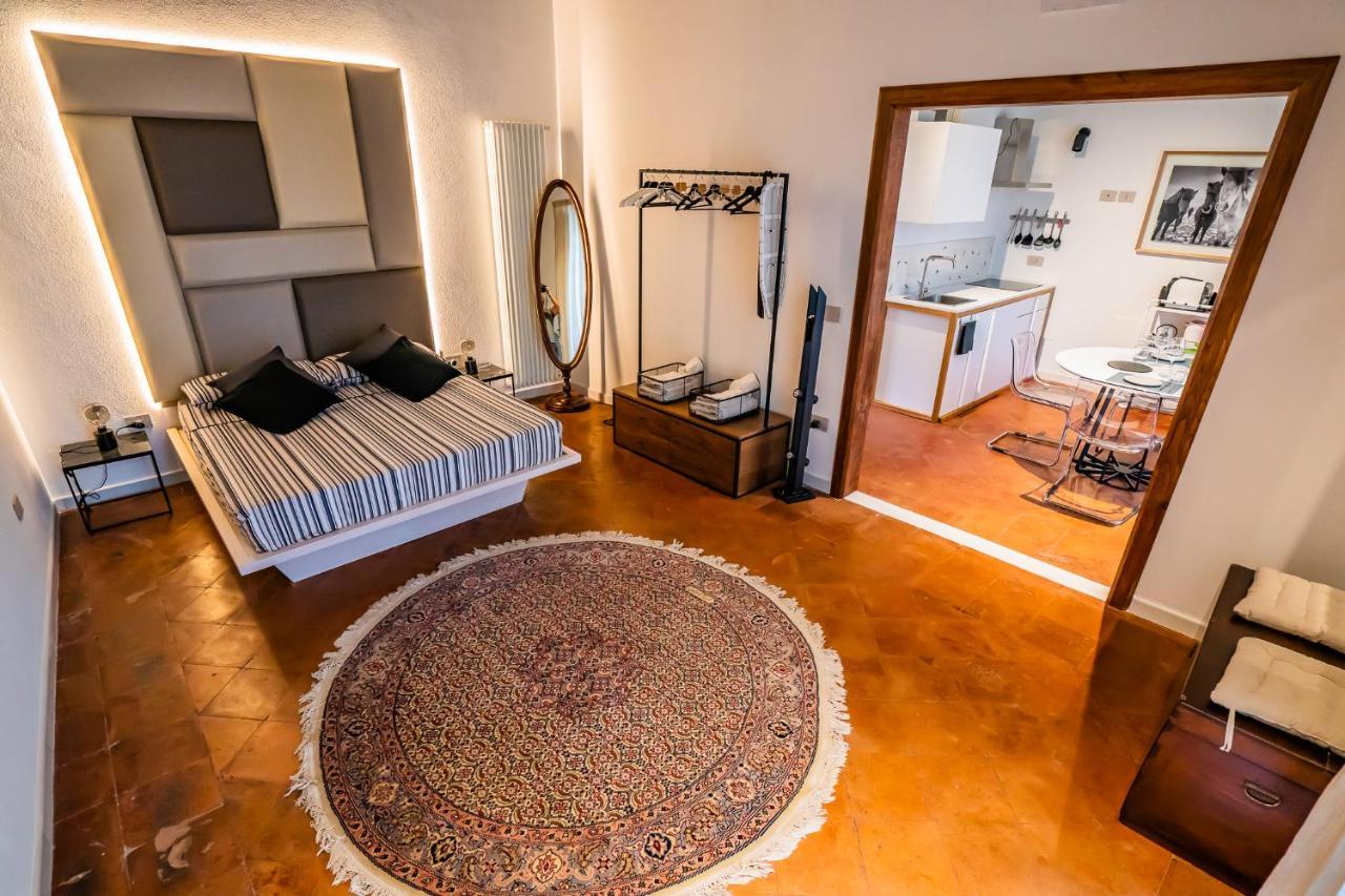 Vinto House Salerno Old Town Apartment Exterior photo